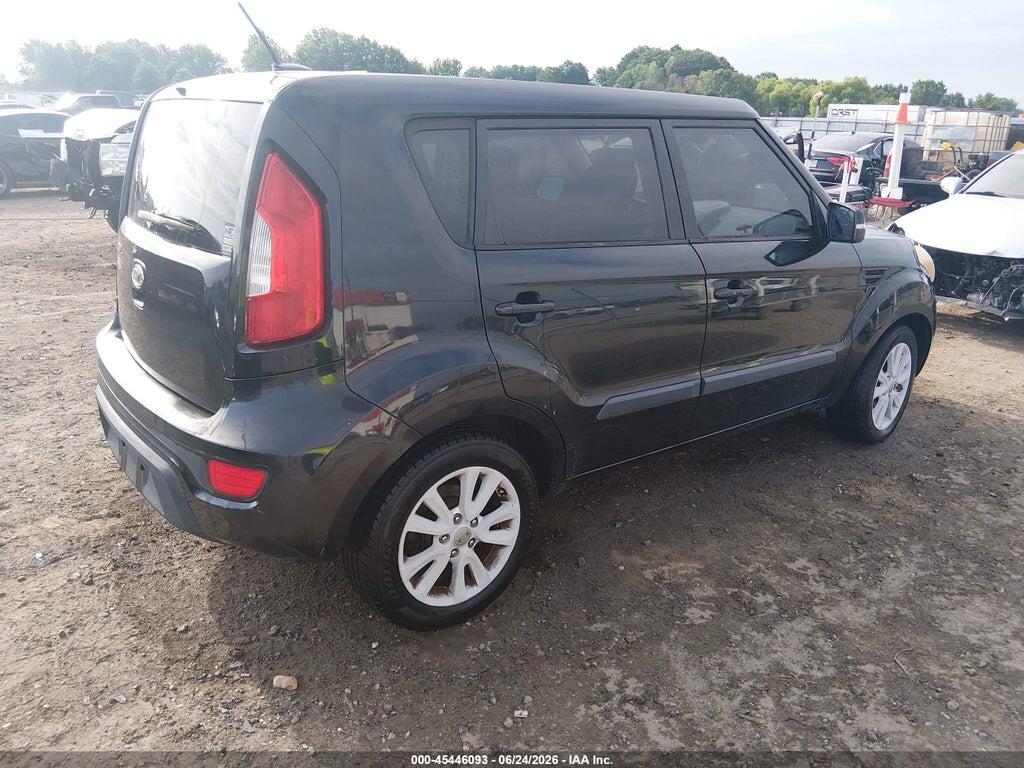 KNDJT2A63C7739126 2012 KIA SOUL photo no. 4