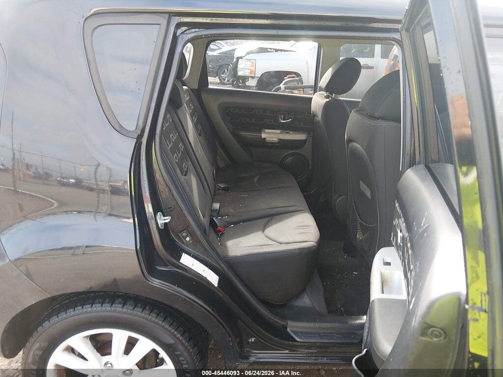 KNDJT2A63C7739126 2012 KIA SOUL photo no. 8