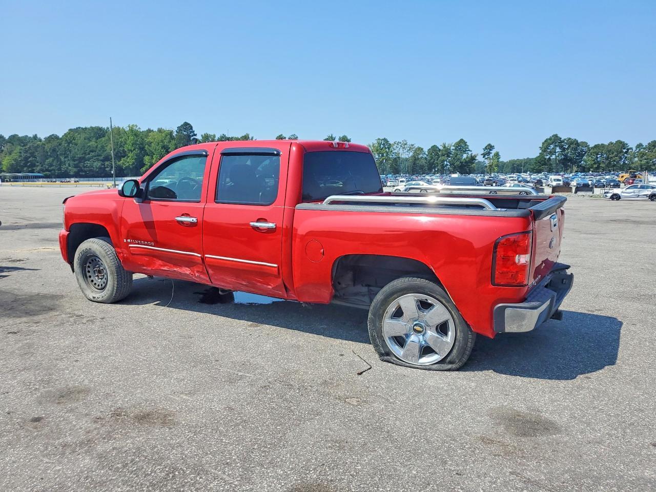 2009 CHEVROLET SILVERADO — Фото 2 из 12