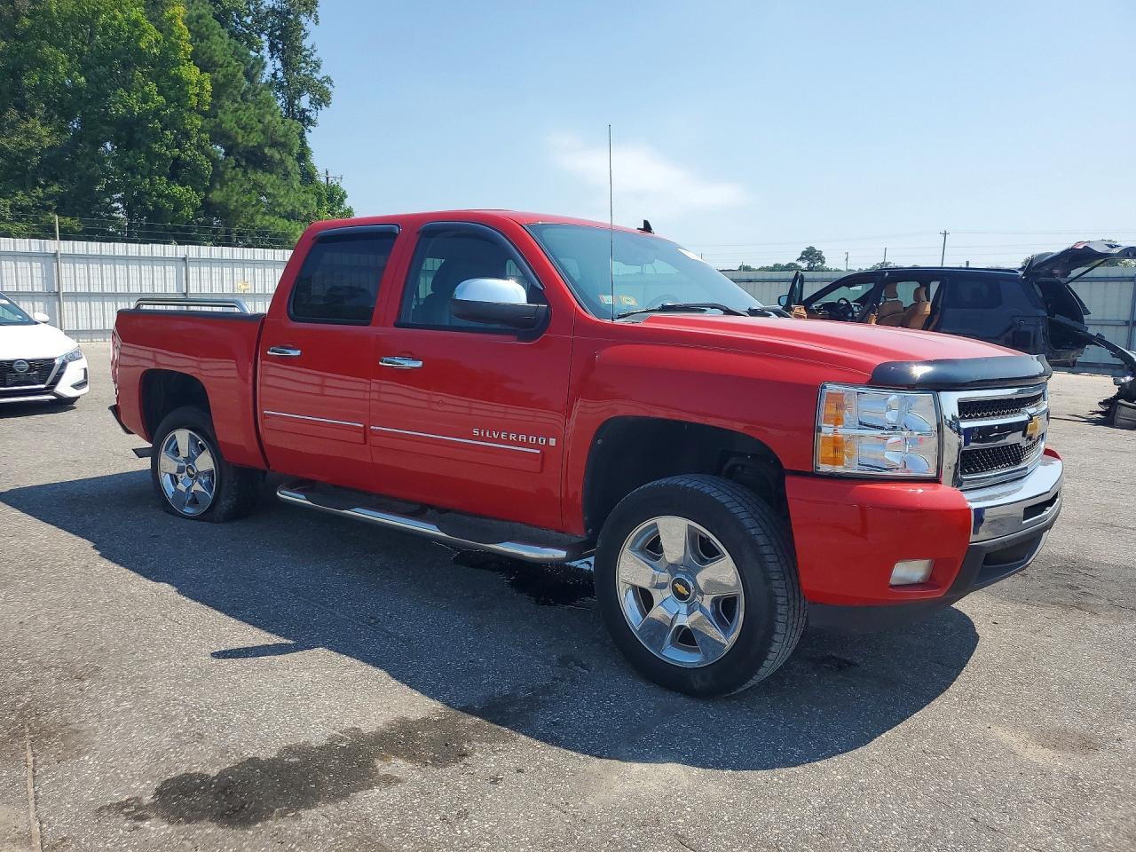 2009 CHEVROLET SILVERADO — Фото 4 из 12
