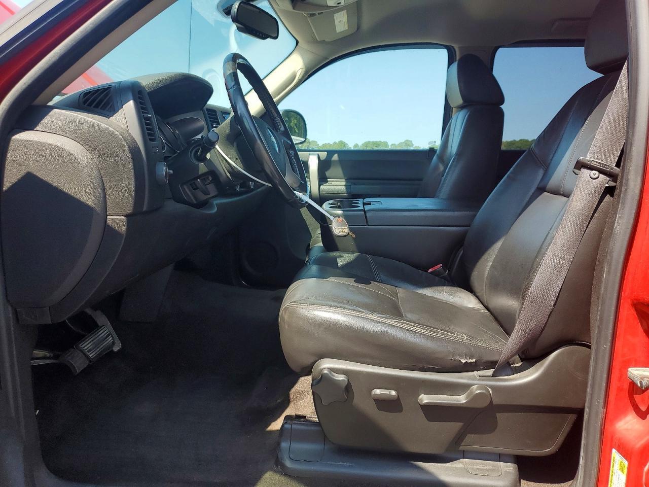 2009 CHEVROLET SILVERADO — Фото 7 из 12