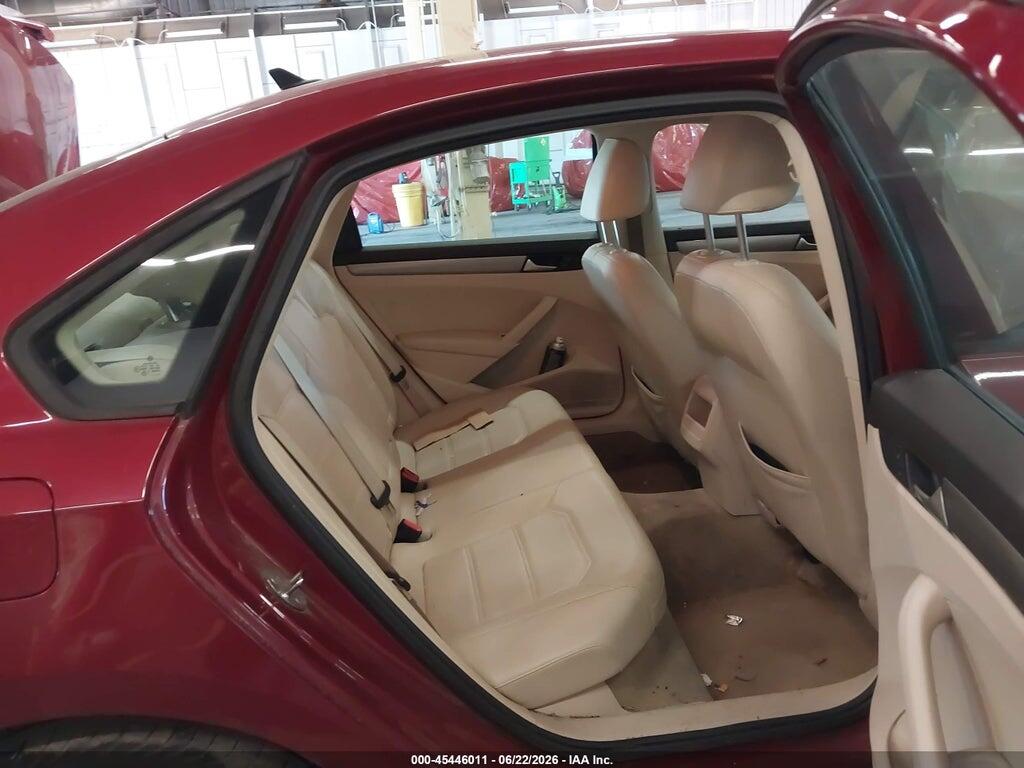 1VWAT7A3XFC072583 2015 VOLKSWAGEN PASSAT photo no. 8