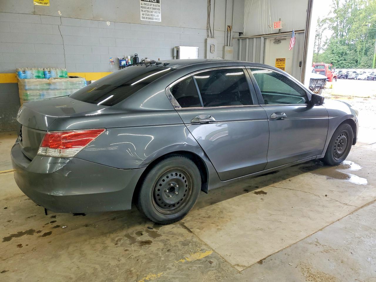 2009 HONDA ACCORD LX — Фото 3 из 12