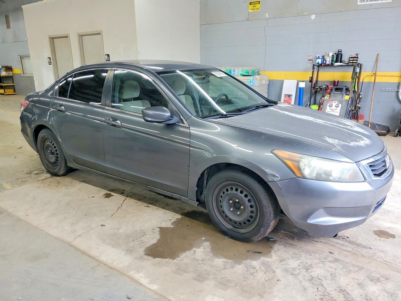2009 HONDA ACCORD LX — Фото 4 из 12