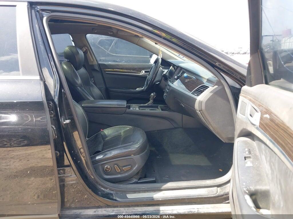 KMHGN4JE3FU032245 2015 HYUNDAI GENESIS photo no. 5