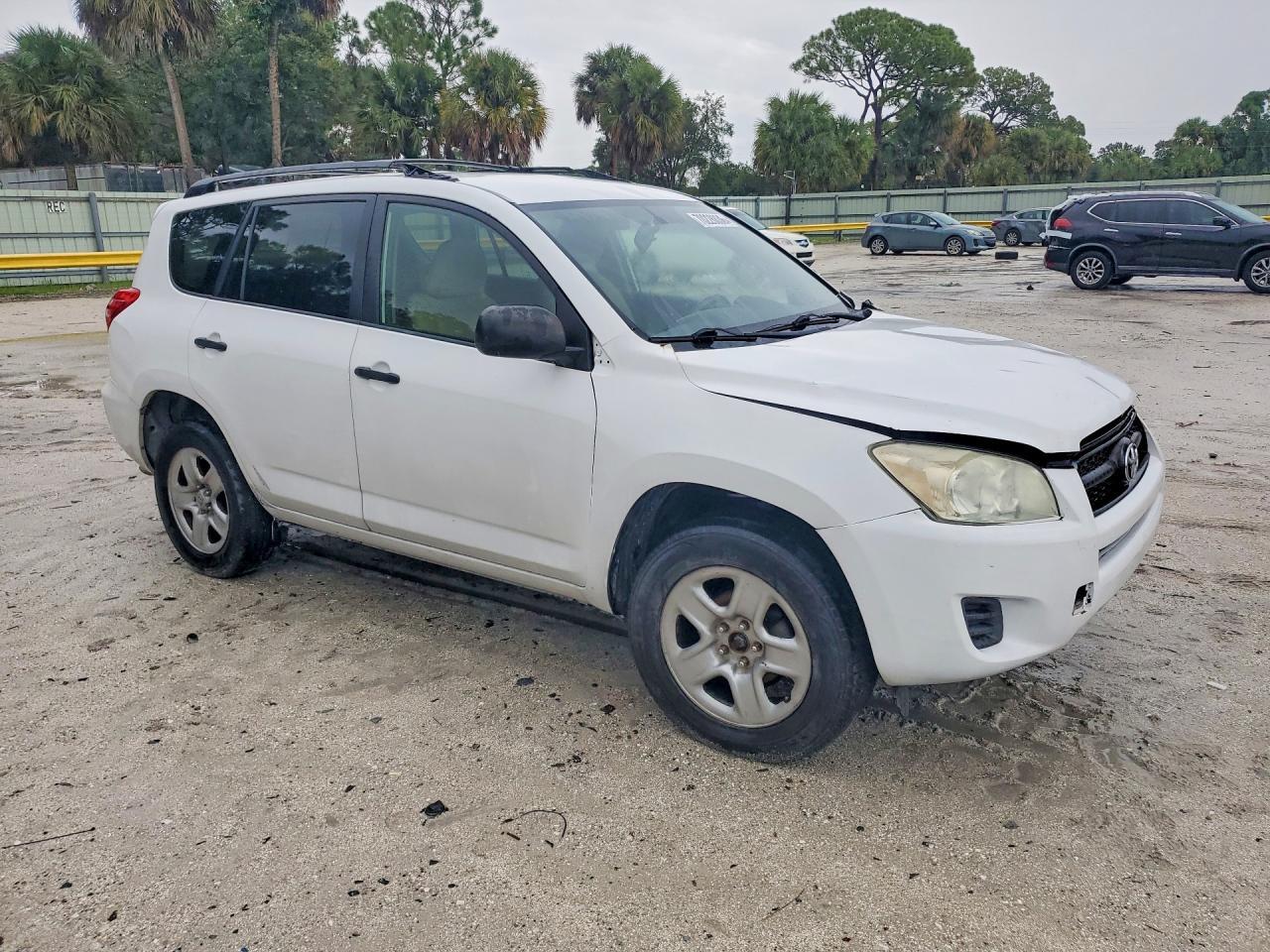 2009 TOYOTA RAV4 BASE — Фото 4 из 13