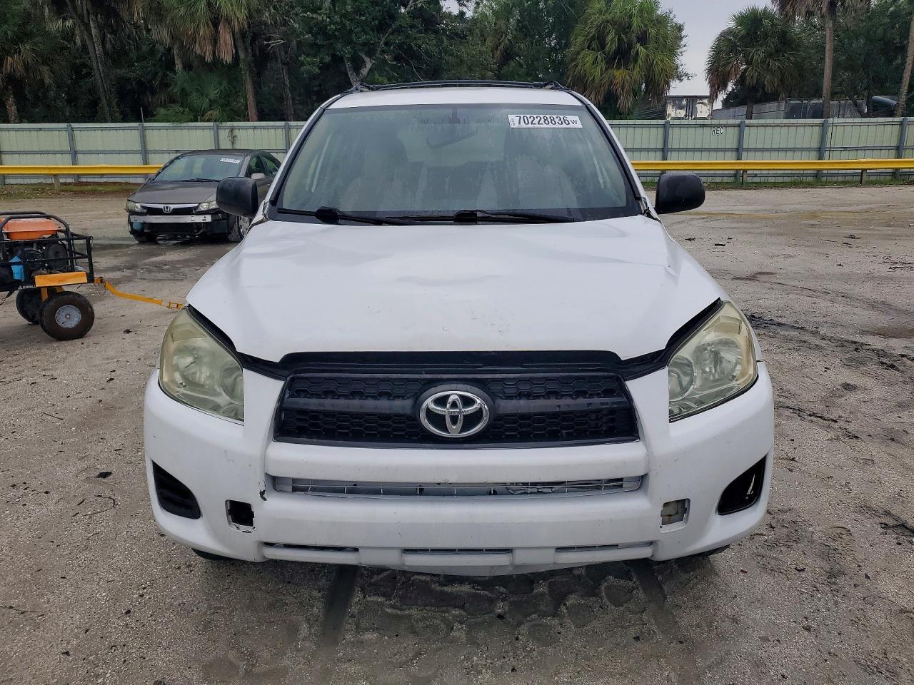 2009 TOYOTA RAV4 BASE — Фото 5 из 13
