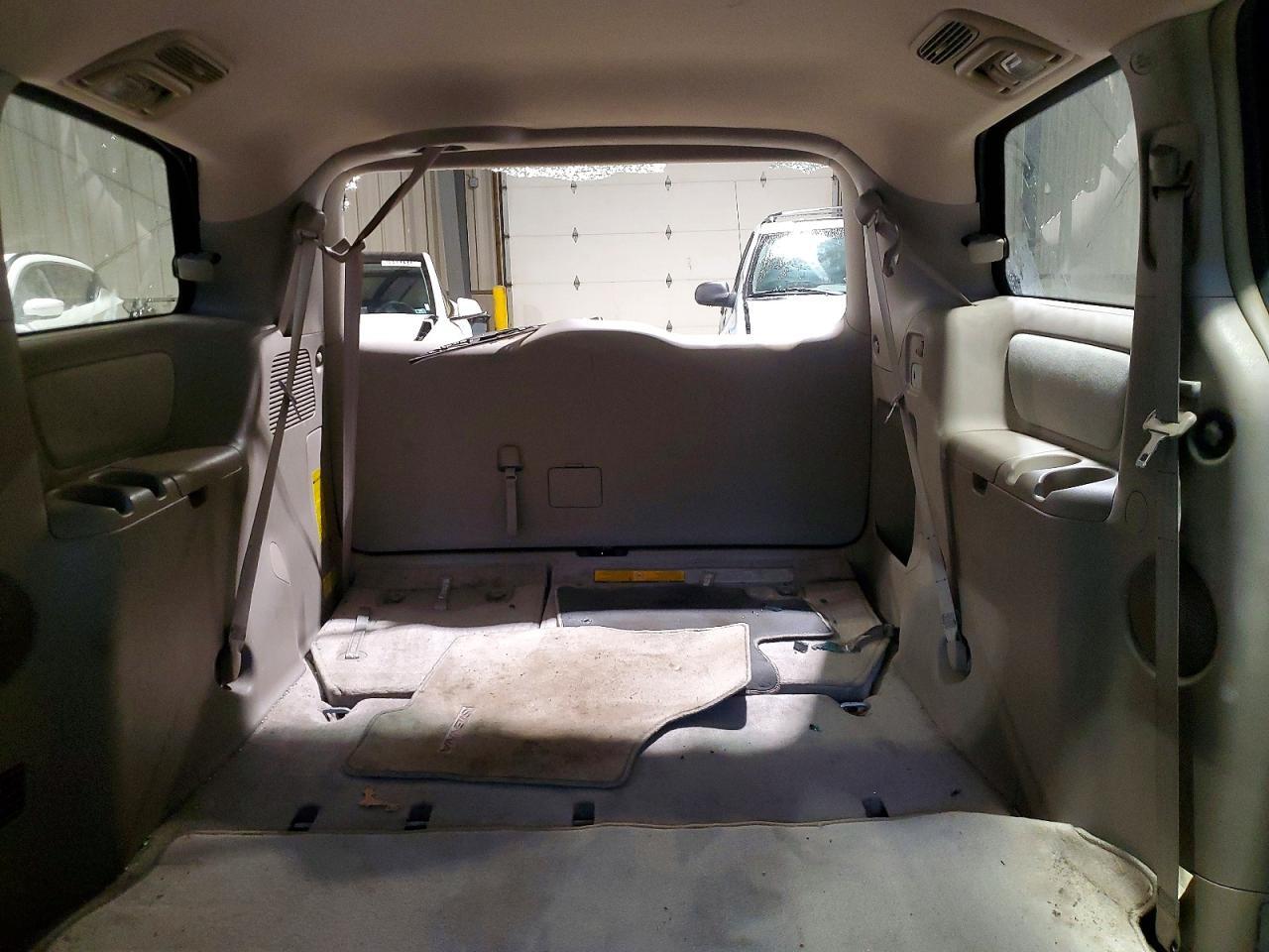 2009 TOYOTA SIENNA CE 7-PASSENGER — Фото 10 из 13