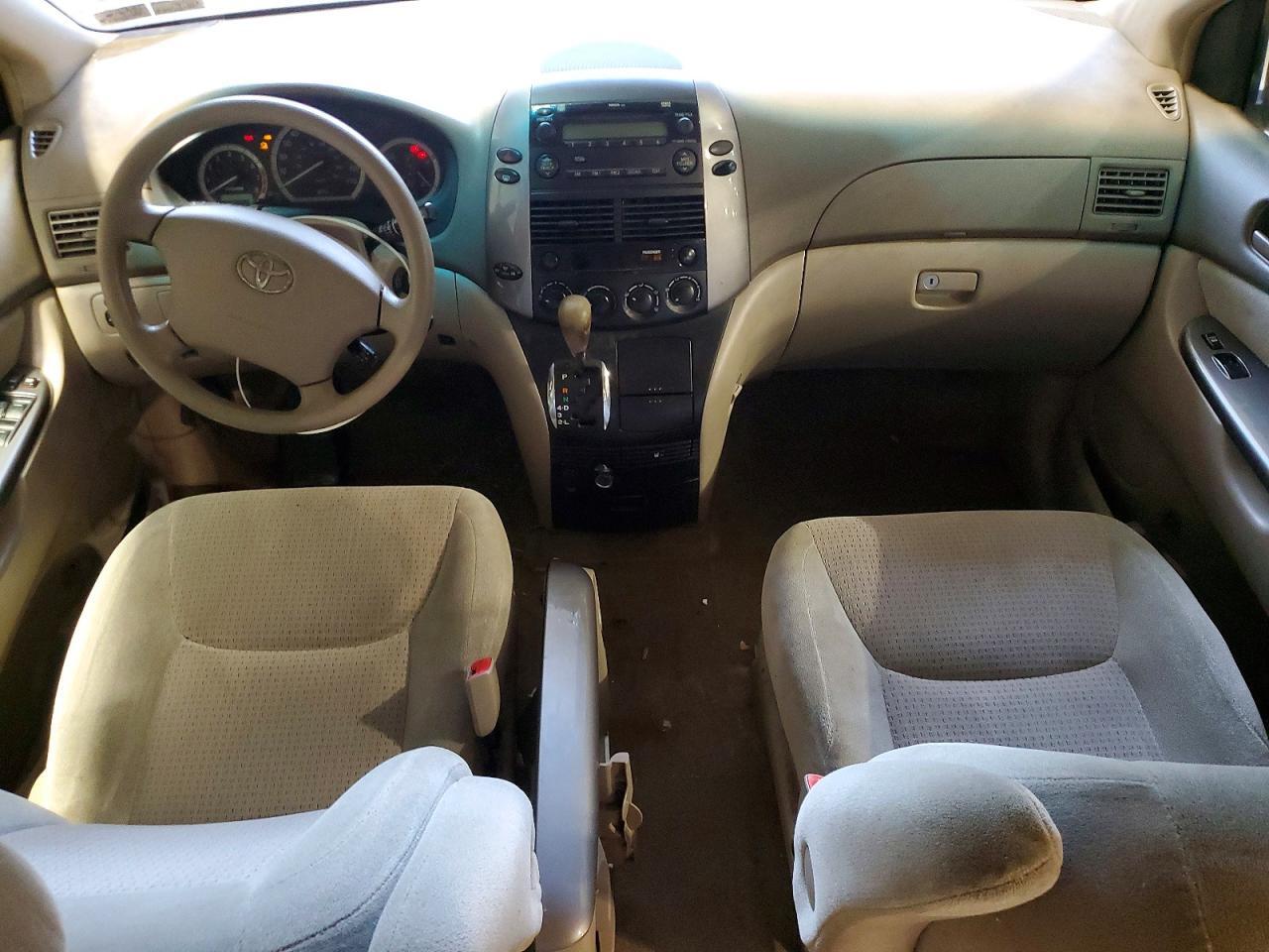 2009 TOYOTA SIENNA CE 7-PASSENGER — Фото 8 из 13