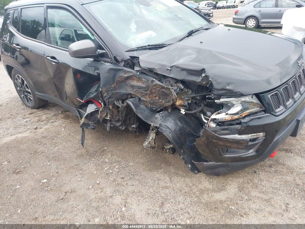 3C4NJDDB8KT828762 2019 JEEP COMPASS photo no. 6