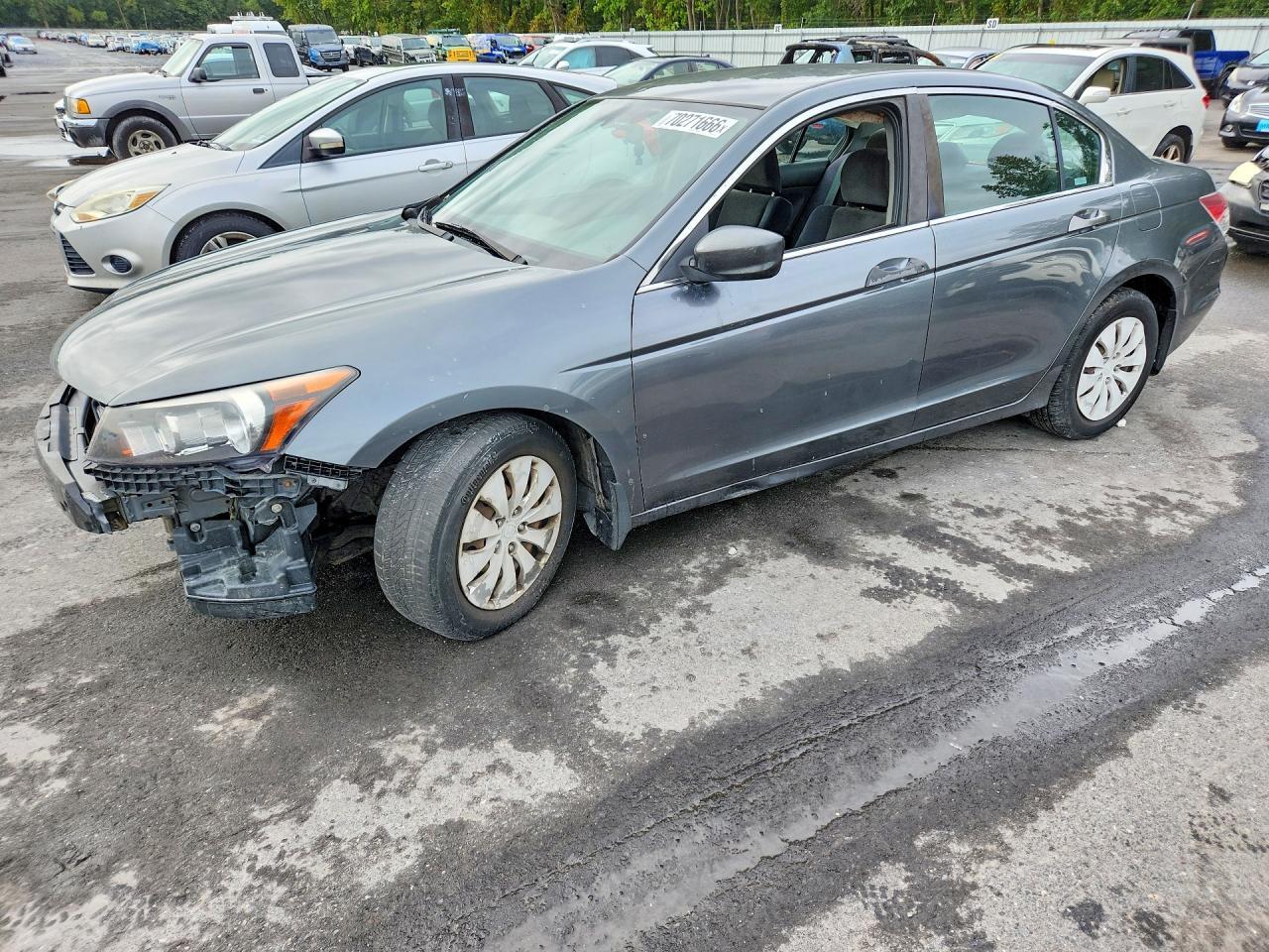 2010 HONDA ACCORD LX
