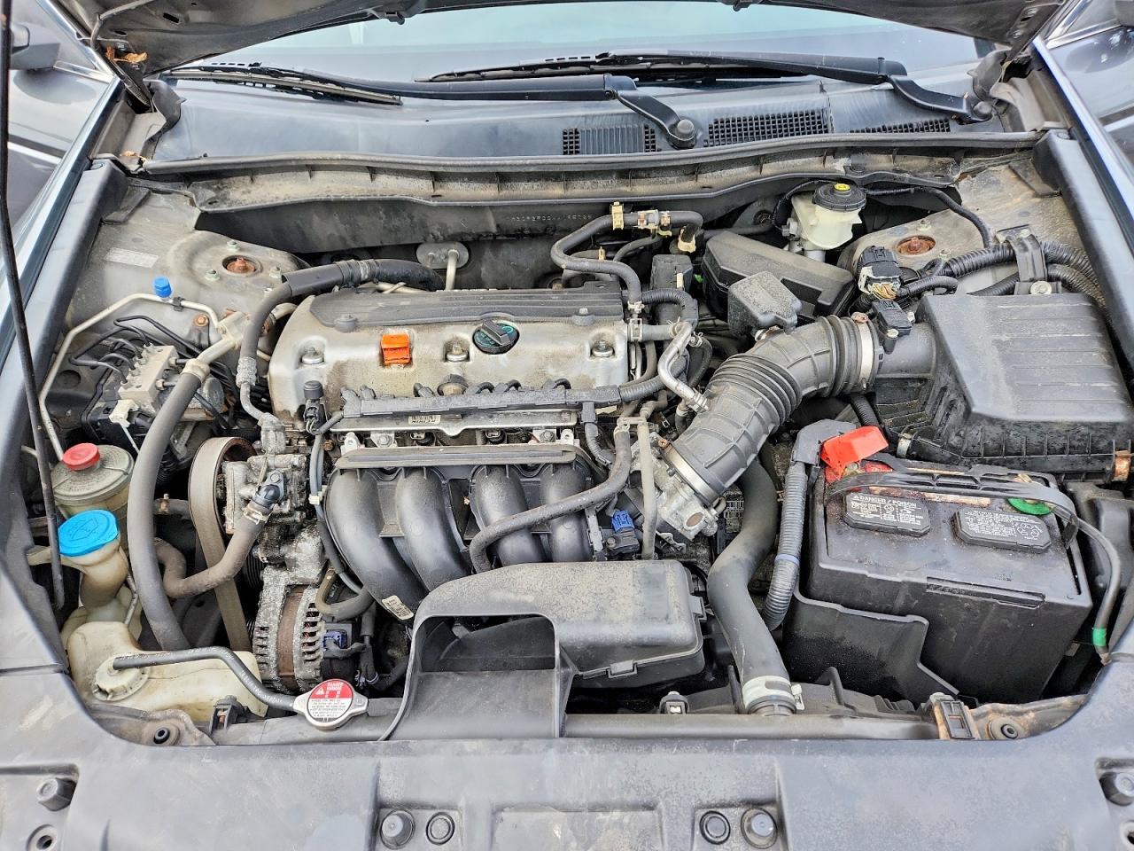 2010 HONDA ACCORD LX — Фото 11 из 13