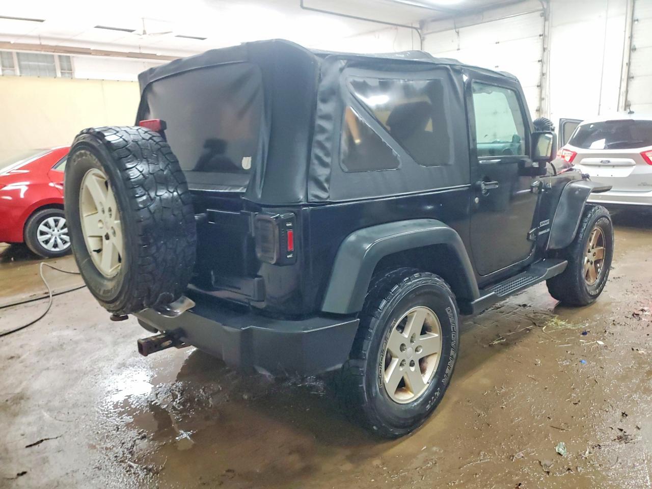 2010 JEEP WRANGLER SPORT — Фото 3 из 13