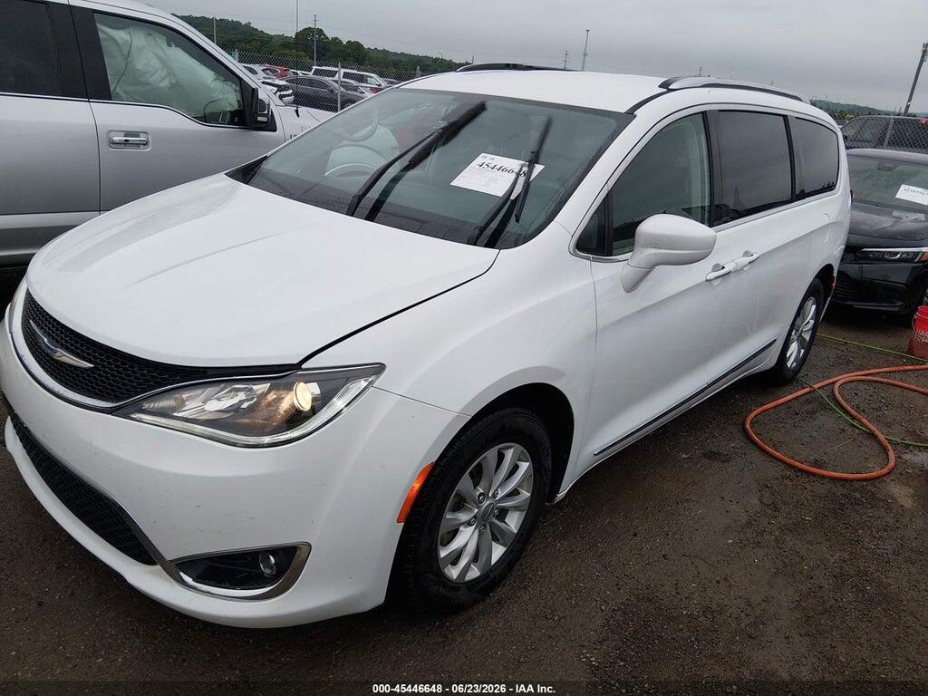 2C4RC1BG3KR626018 2019 CHRYSLER PACIFICA photo no. 2
