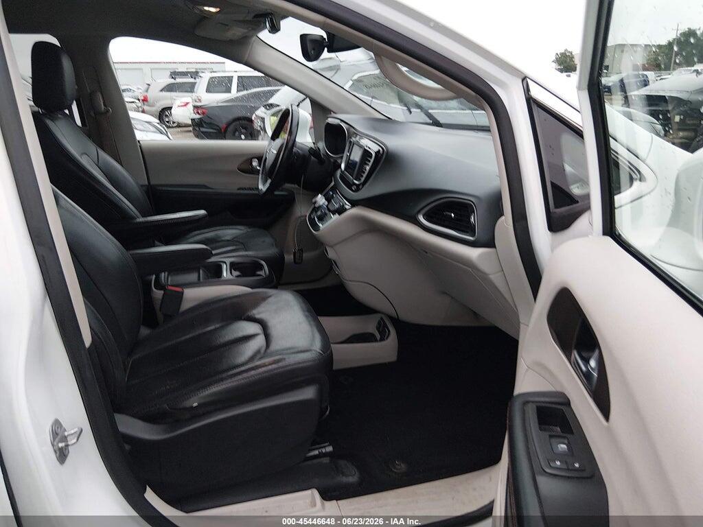 2C4RC1BG3KR626018 2019 CHRYSLER PACIFICA photo no. 5