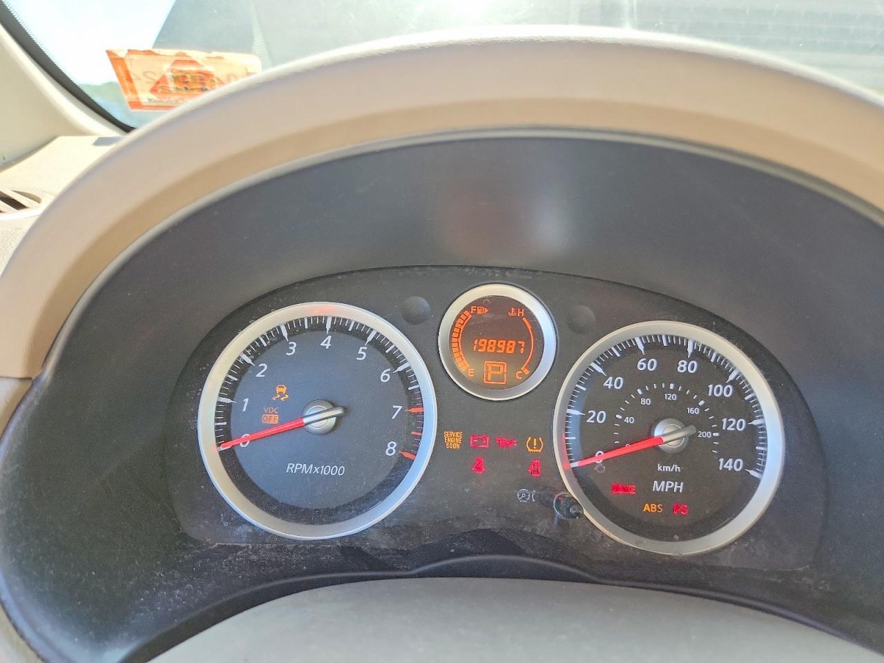 2010 NISSAN SENTRA 2.0 — Фото 9 из 12