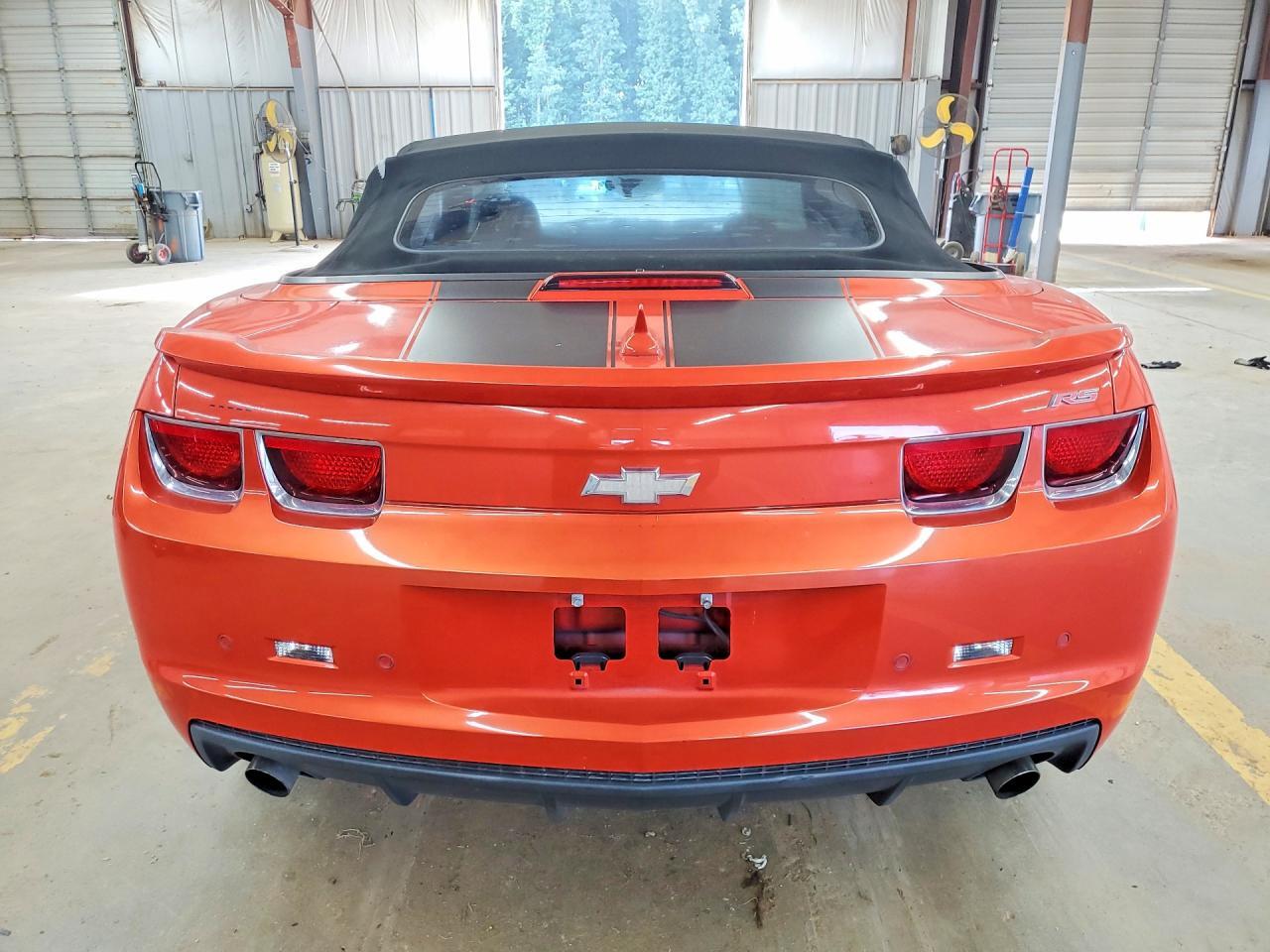2011 CHEVROLET CAMARO LT — Фото 6 из 12