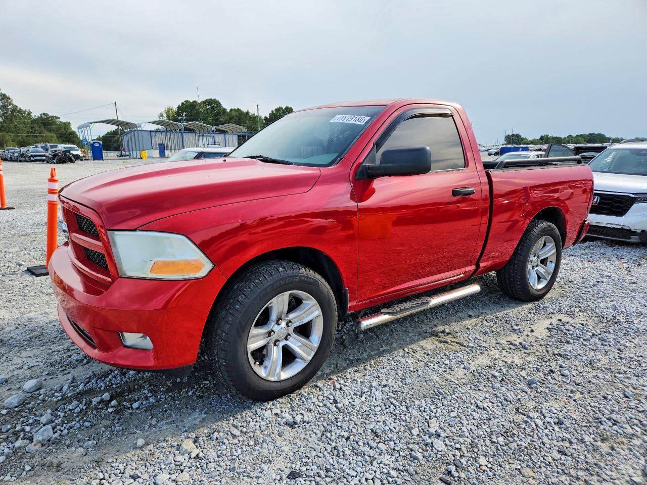 2011 DODGE RAM 1500