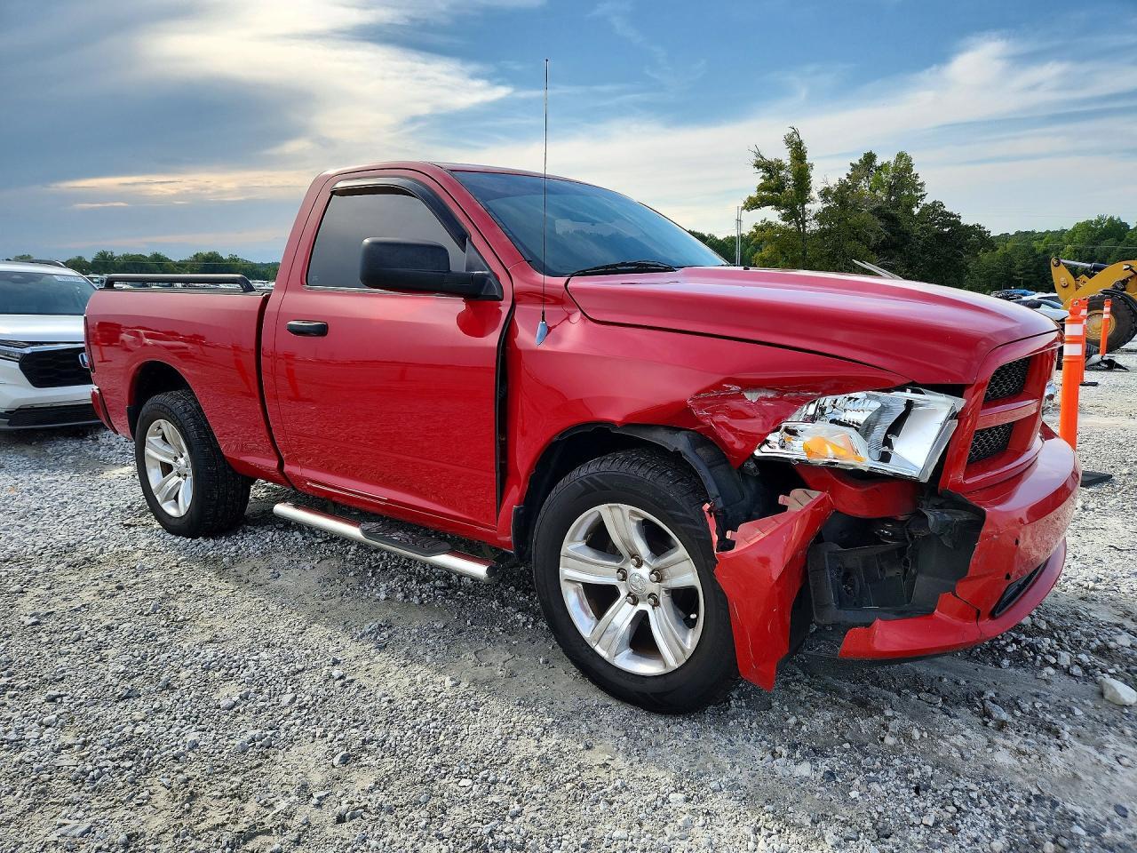 2011 DODGE RAM 1500 — Фото 4 из 13