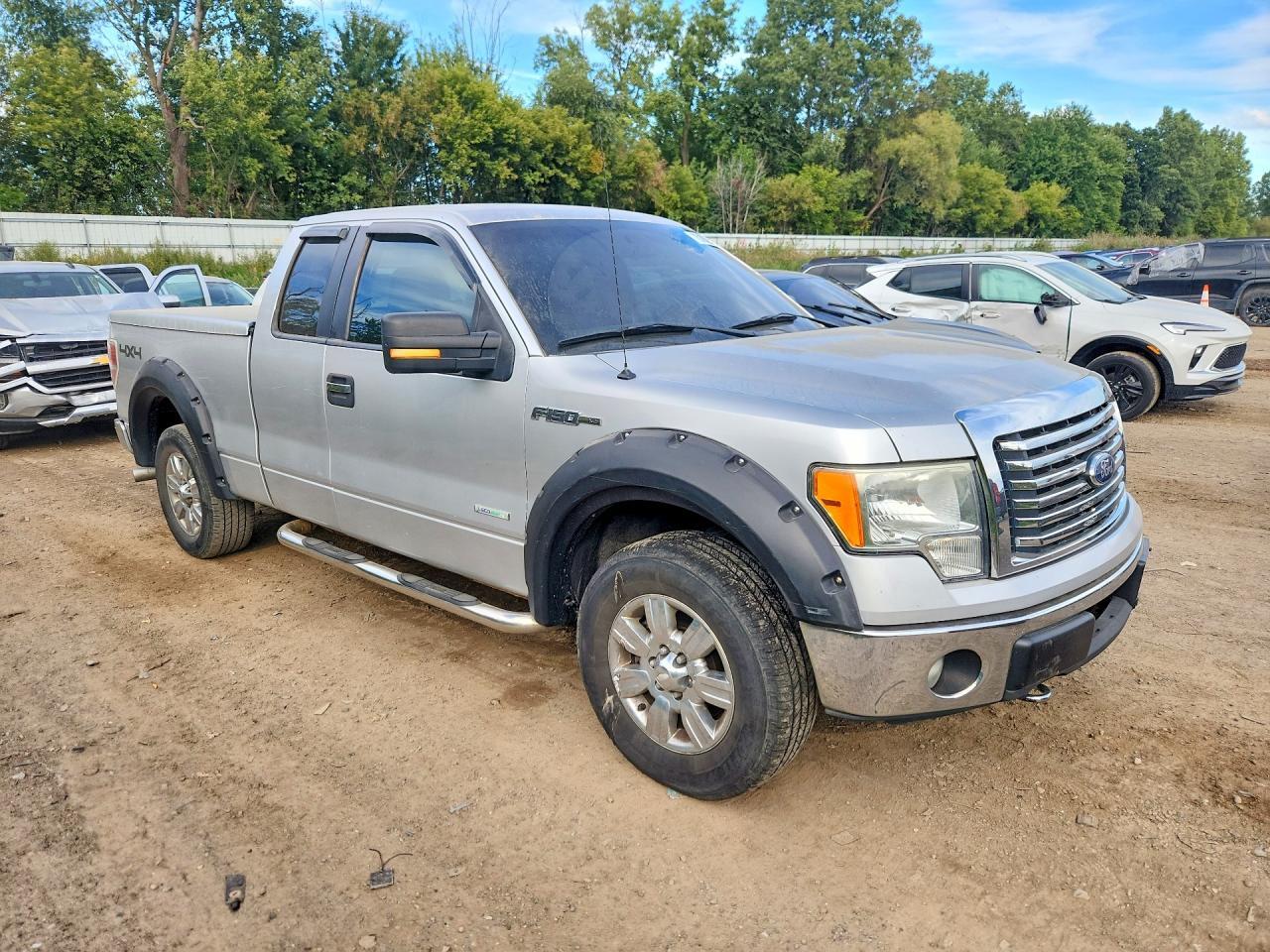 2011 FORD F150 SUPER CAB — Фото 4 из 12