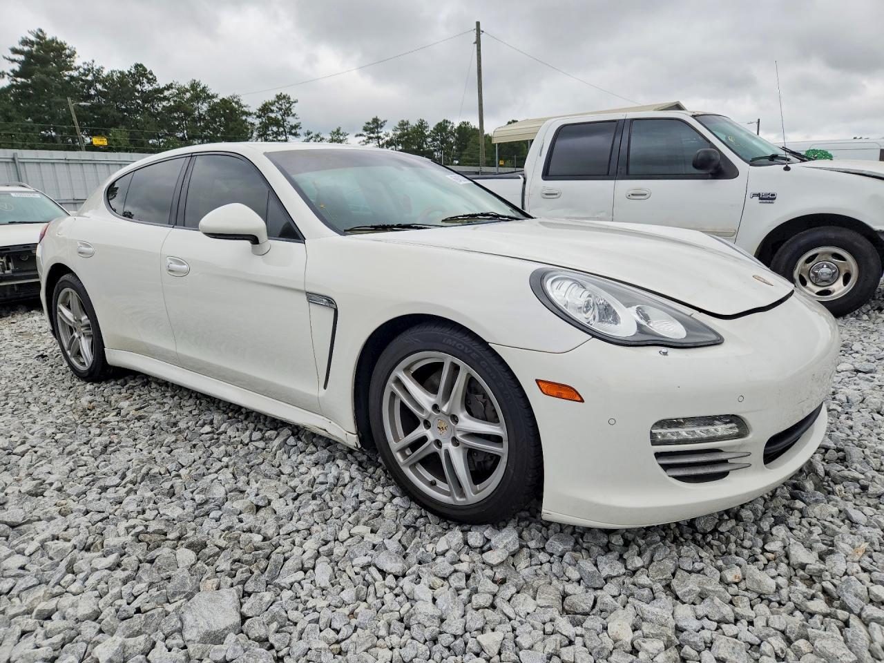 2011 PORSCHE PANAMERA 2 — Фото 4 из 12