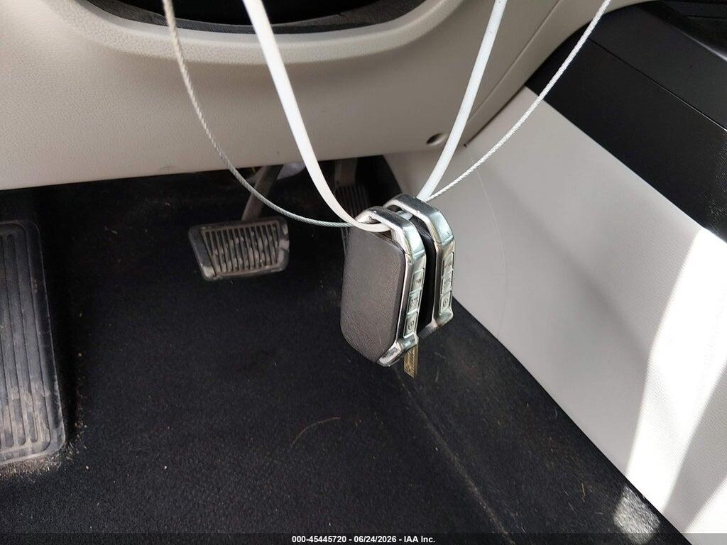 KNDJ23AUXL7037375 2020 KIA SOUL photo no. 11