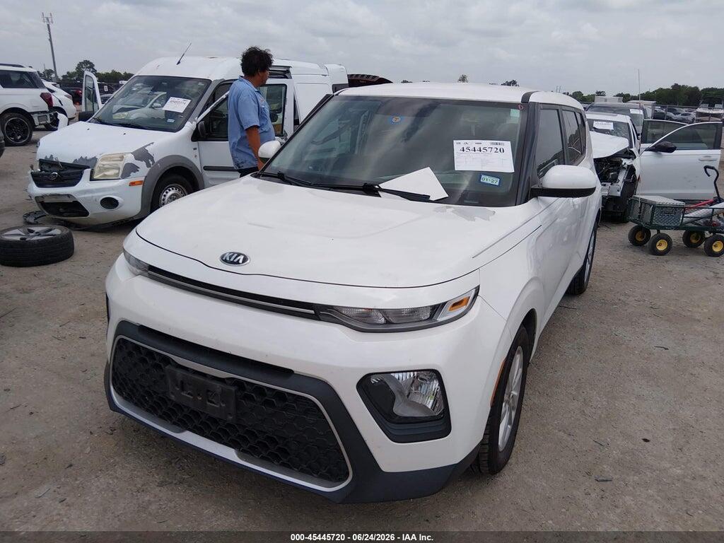 KNDJ23AUXL7037375 2020 KIA SOUL photo no. 2