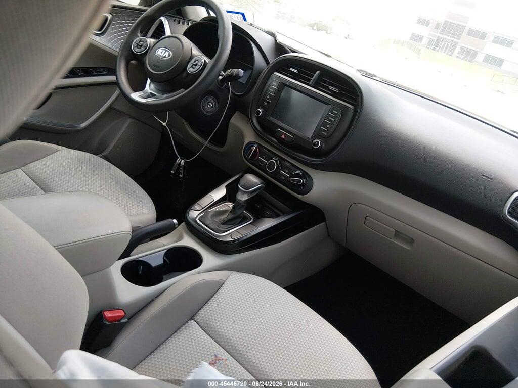 KNDJ23AUXL7037375 2020 KIA SOUL photo no. 5