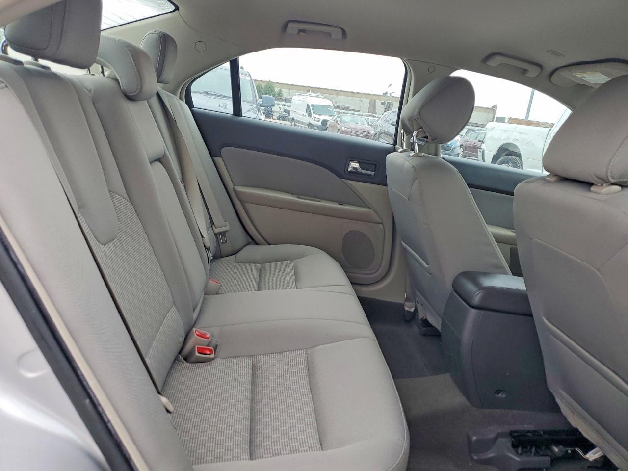 2012 FORD FUSION SE — Фото 10 из 12