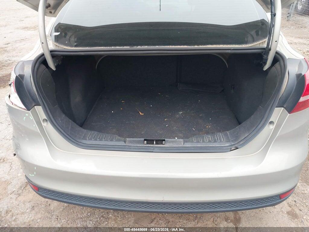 1FADP3F29GL352869 2016 FORD FOCUS photo no. 12