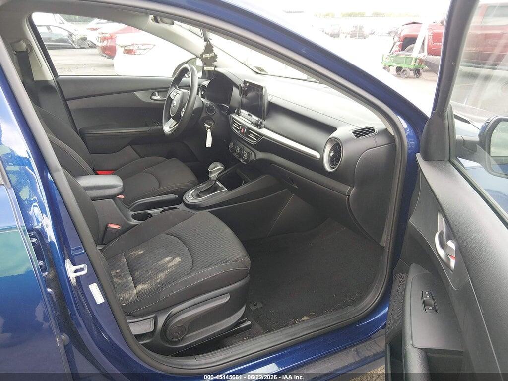 3KPF24AD8ME284276 2021 KIA FORTE photo no. 5