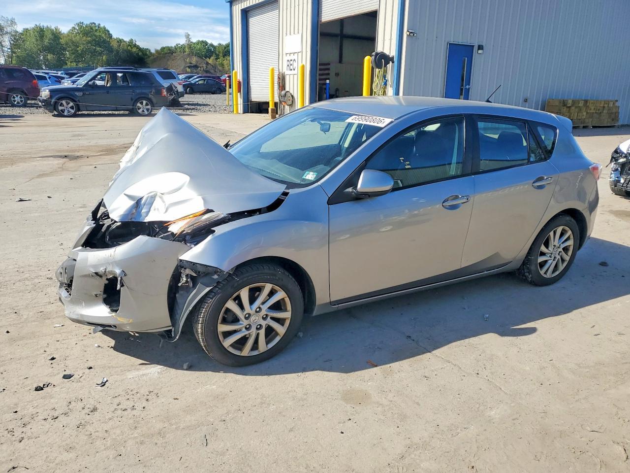 2012 MAZDA 3 I