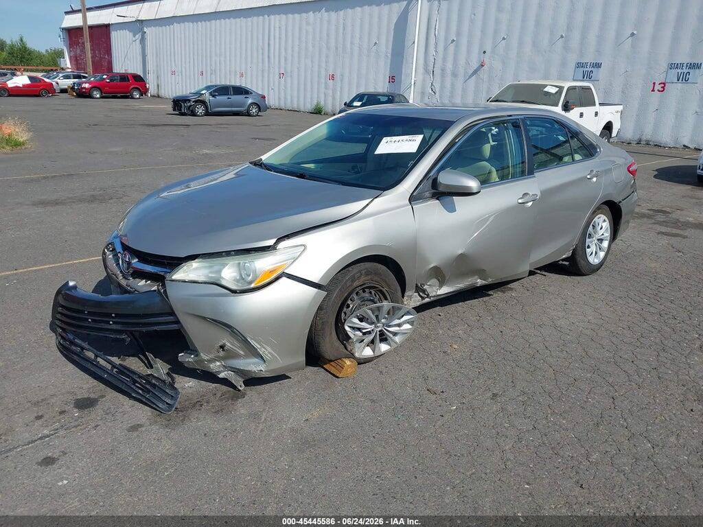 4T4BF1FK3FR474288 2015 TOYOTA CAMRY photo no. 2