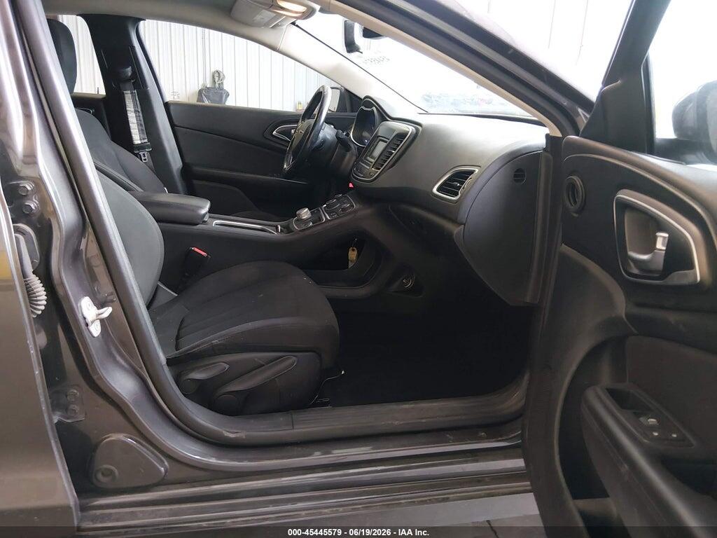 1C3CCCAB8FN708969 2015 CHRYSLER 200 photo no. 5