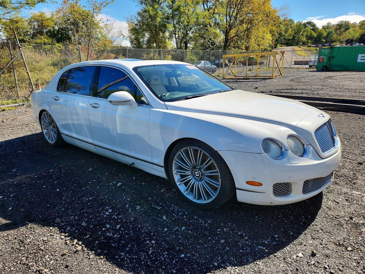 2013 BENTLEY CONTINENTAL FLYING SPUR SPEED — Фото 4 из 12