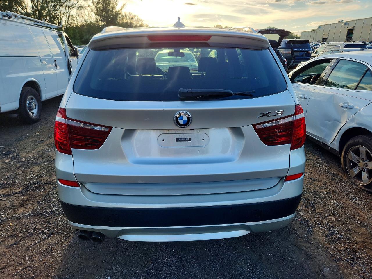 2013 BMW X3 XDRIVE28I — Фото 6 из 12