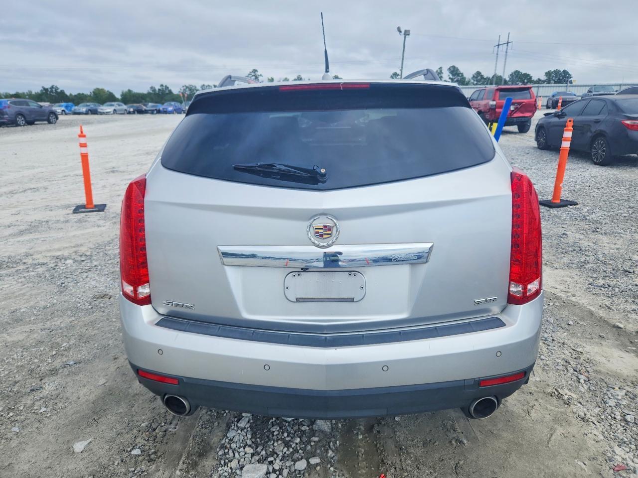 2013 CADILLAC SRX LUXURY COLLECTION — Фото 6 из 14