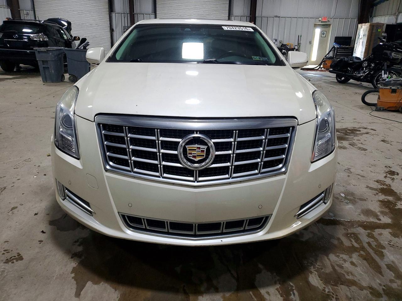 2013 CADILLAC XTS LUXURY COLLECTION — Фото 5 из 13
