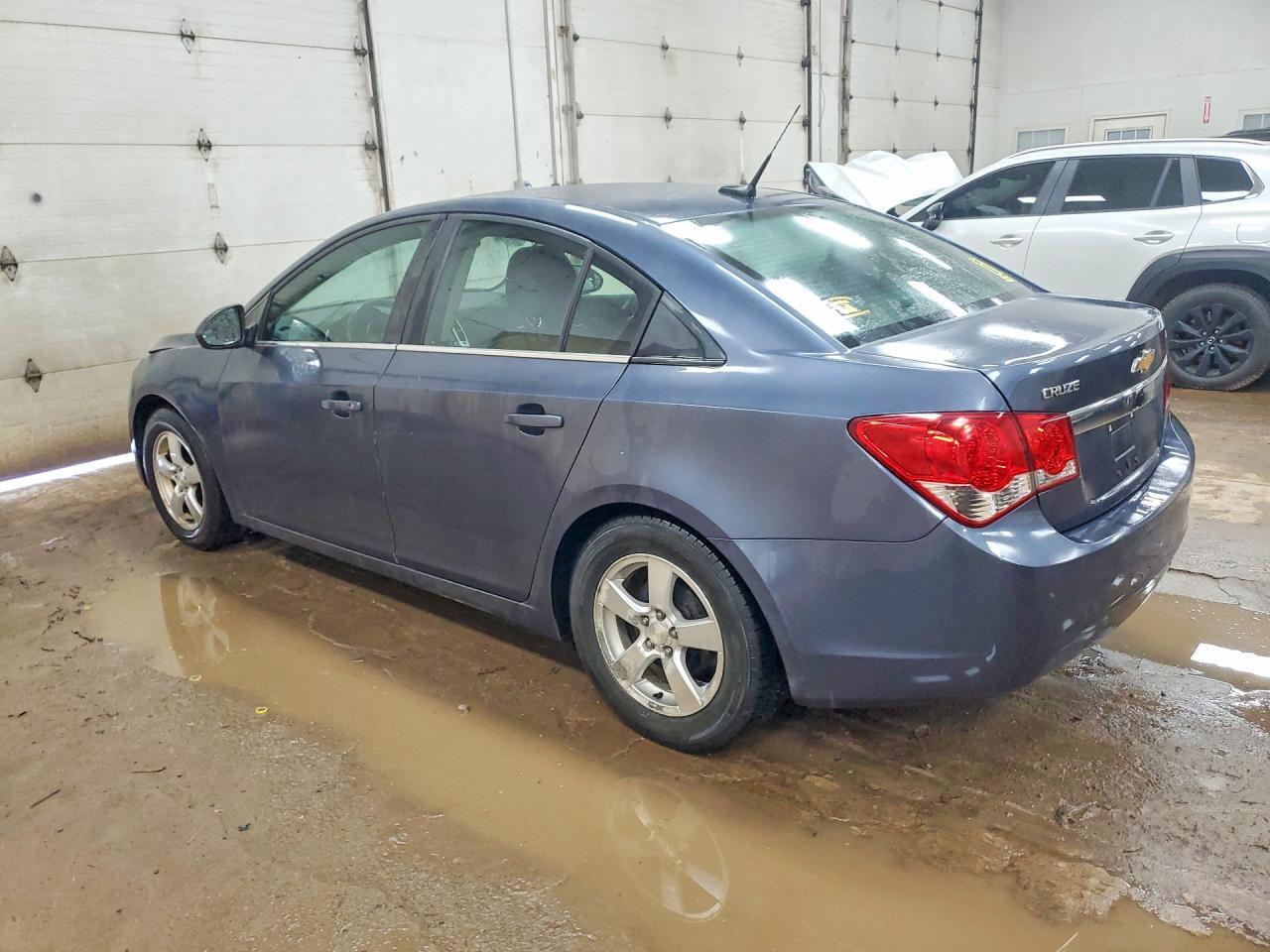 2013 CHEVROLET CRUZE LT — Фото 2 из 12