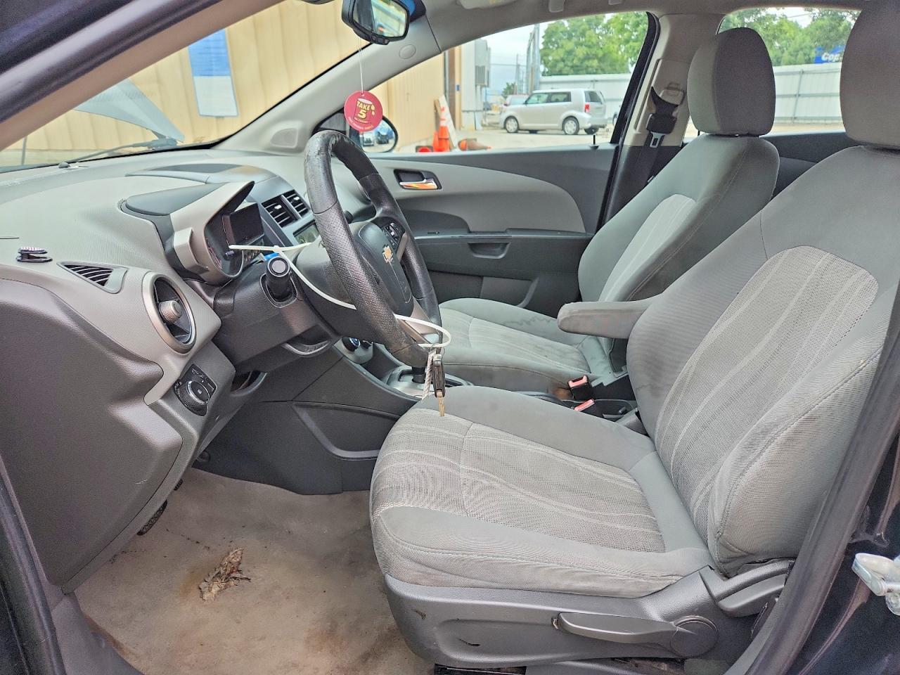 2013 CHEVROLET SONIC LT — Фото 7 из 12
