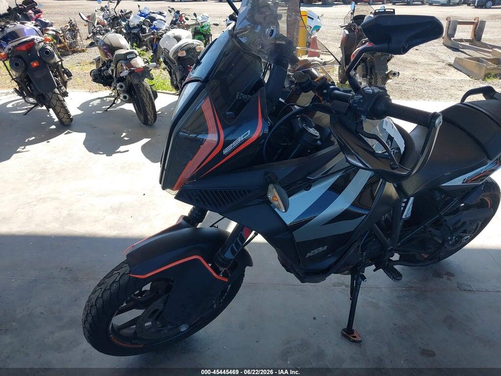 VBKV79401LM919789 2020 KTM 1290 photo no. 2