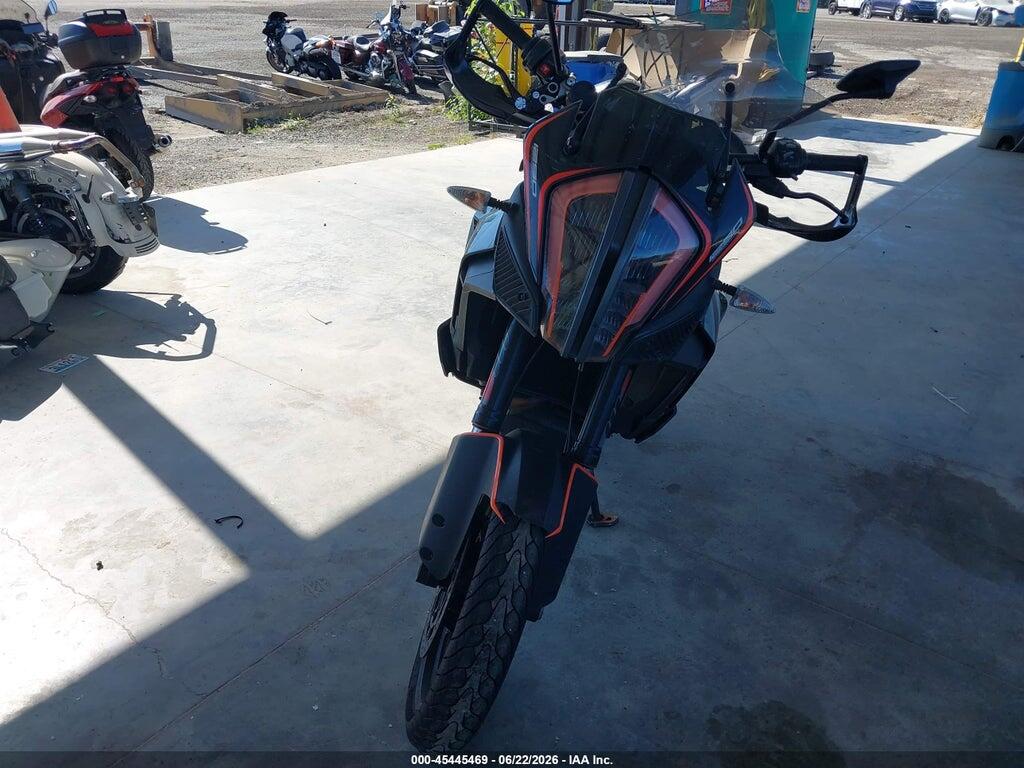 VBKV79401LM919789 2020 KTM 1290 photo no. 5
