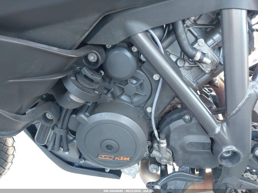 VBKV79401LM919789 2020 KTM 1290 photo no. 9