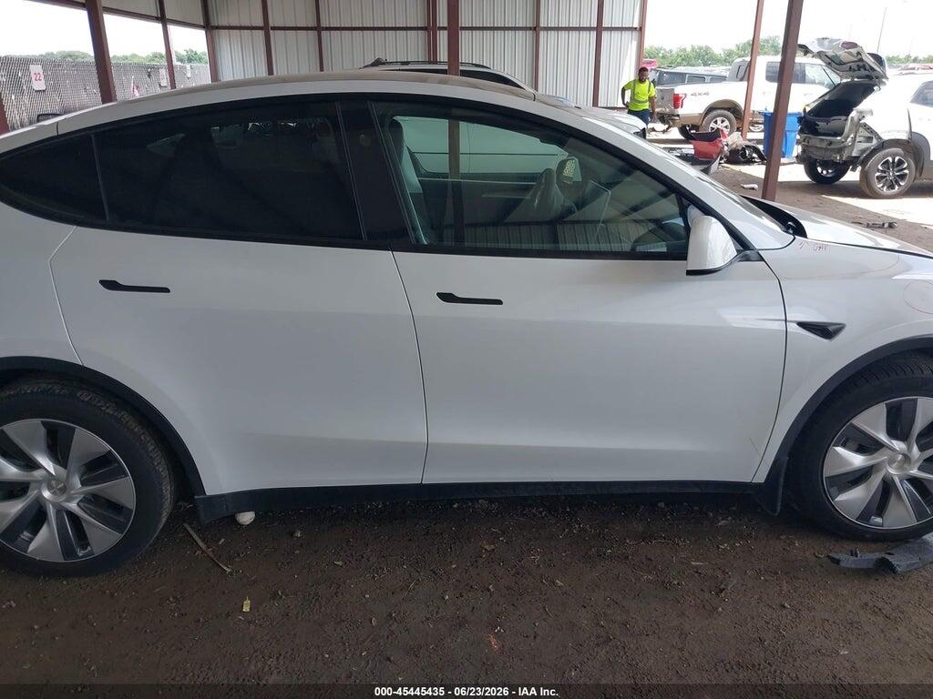 7SAYGDEE7RA289869 2024 TESLA MODEL Y photo no. 12