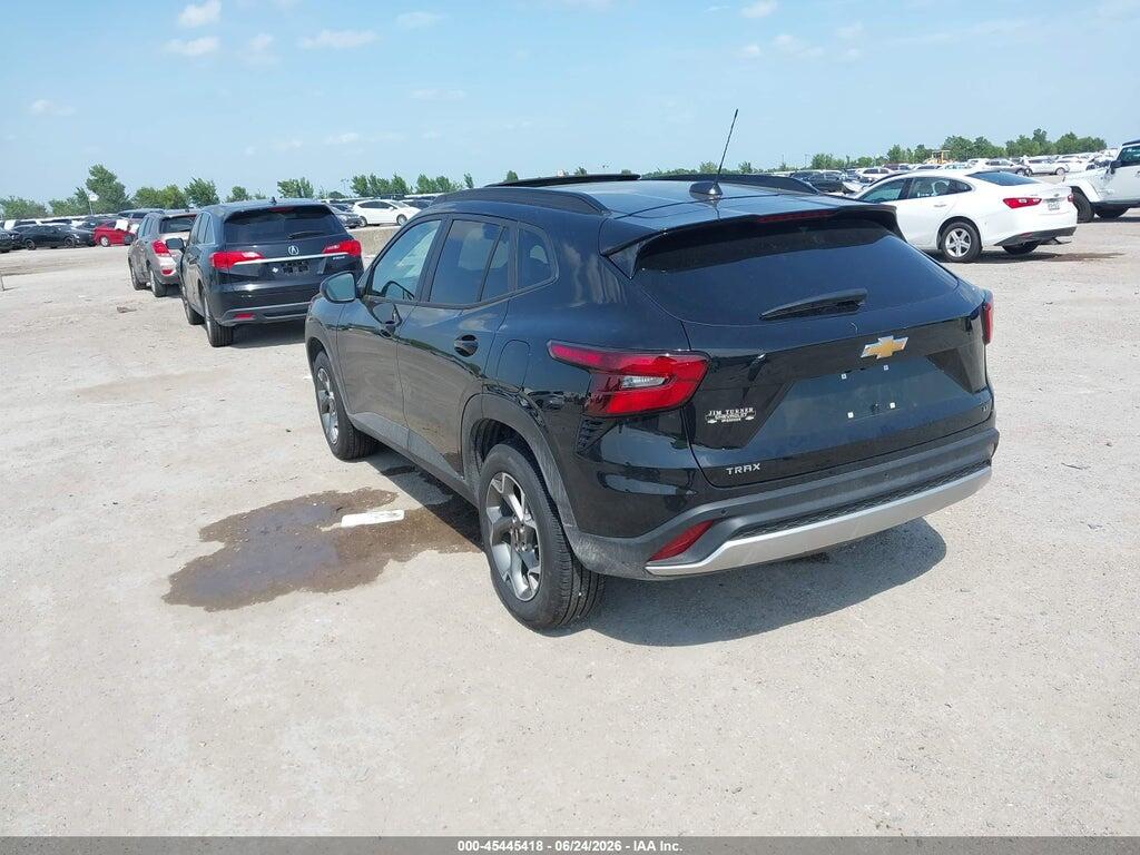 KL77LHEP5TC143326 2026 CHEVROLET TRAX photo no. 3