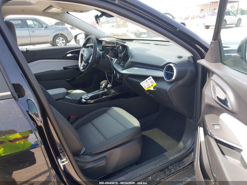 KL77LHEP5TC143326 2026 CHEVROLET TRAX photo no. 5