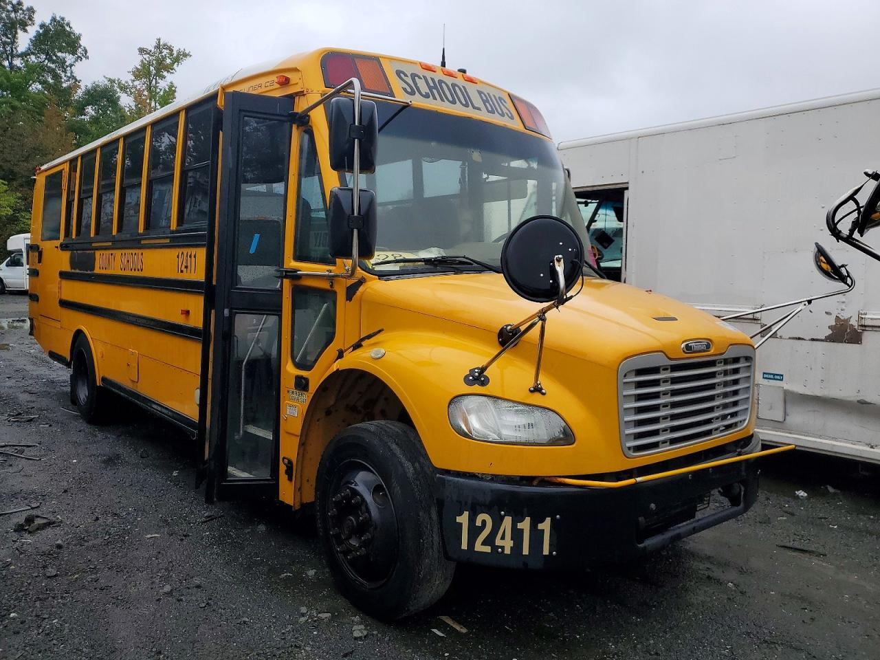 2013 FREIGHTLINER CHASSIS B2B