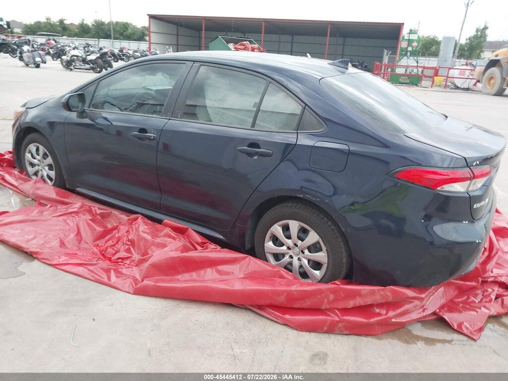 5YFEPMAE1MP229611 2021 TOYOTA COROLLA photo no. 3