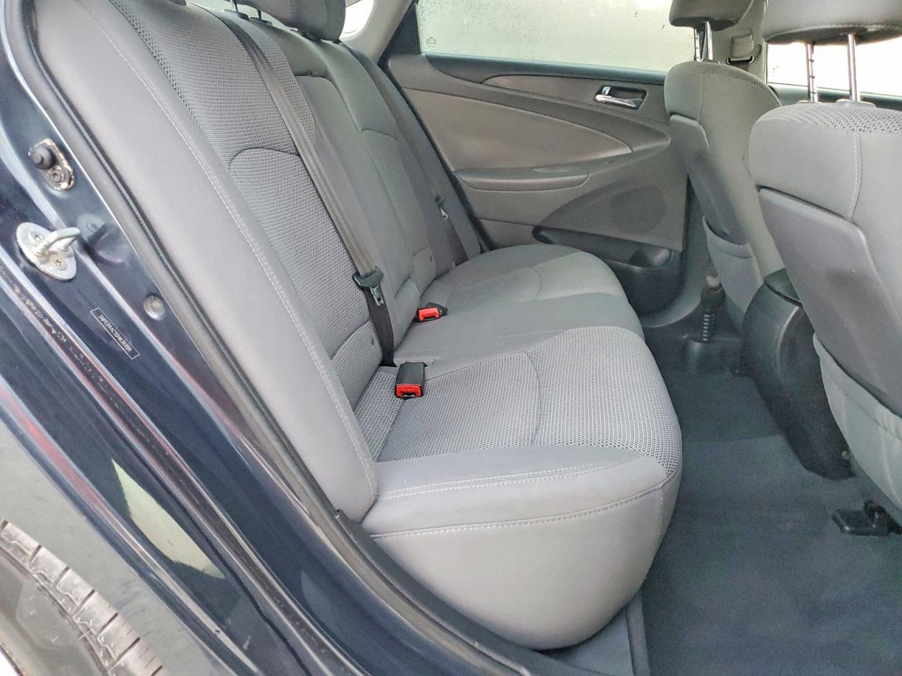 2013 HYUNDAI SONATA GLS — Фото 10 из 13