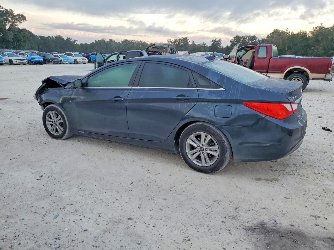 2013 HYUNDAI SONATA GLS — Фото 2 из 13